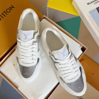 Louis Vuitton Classic Run Away Series Casual Sneakers Daddy Shoes