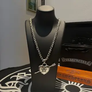 Chrome Hearts Classic Vintage Necklace Heart-Shaped Pendant