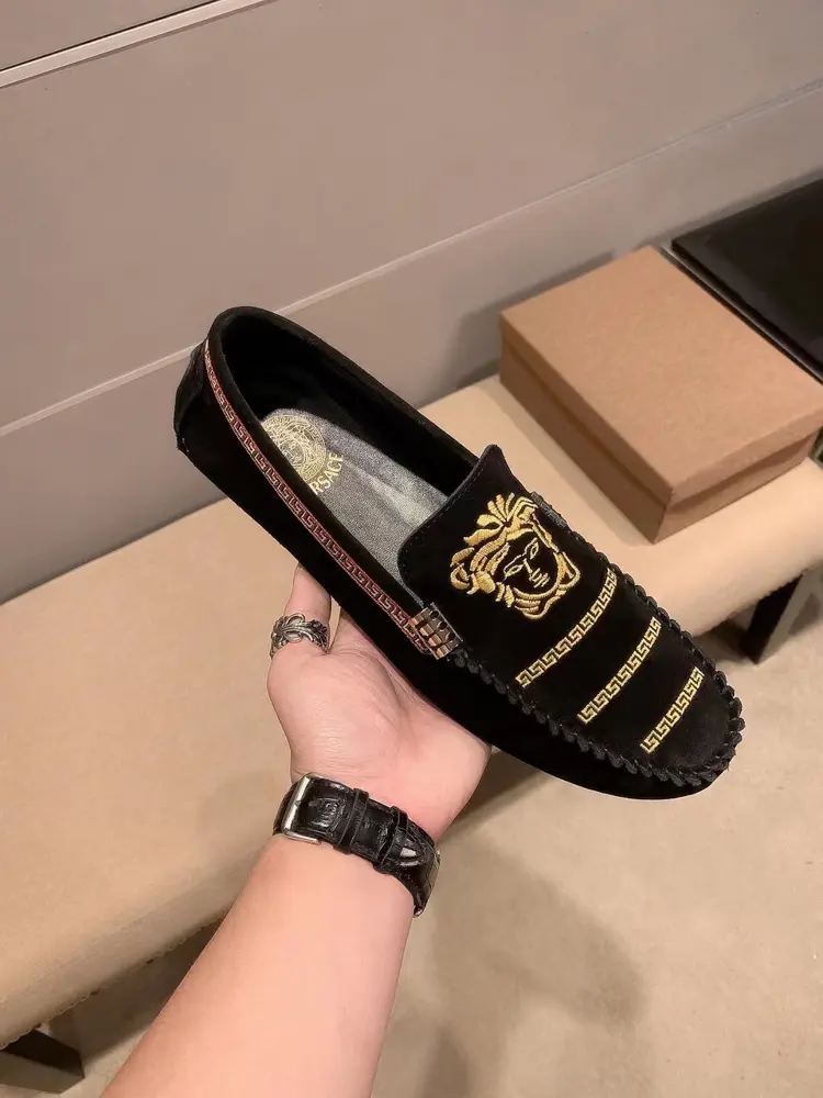 Versace The upper