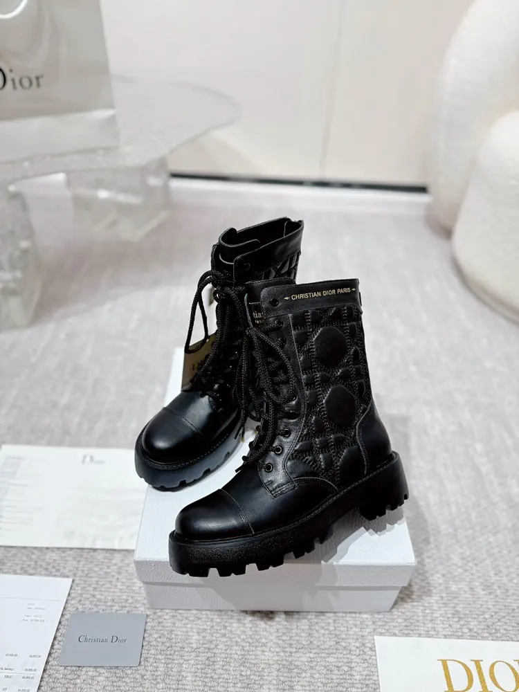 Dior CHRONO embroidered motorcycle boots. High version 24ss counter new product. Original