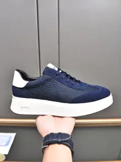BOSS Elegant and subtle design