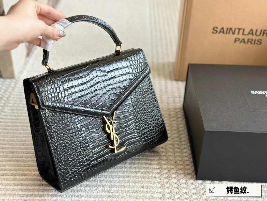 Yves Saint Laurent Bag