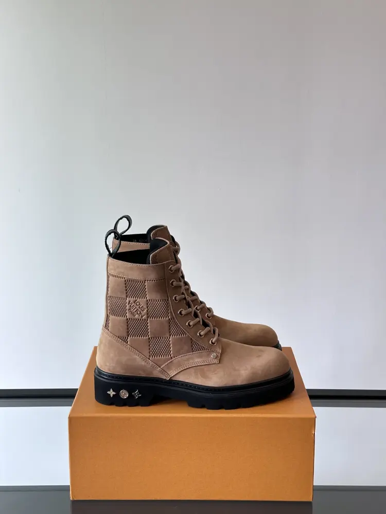 Louis Vuitton thick-soled ankle boots Martin boots