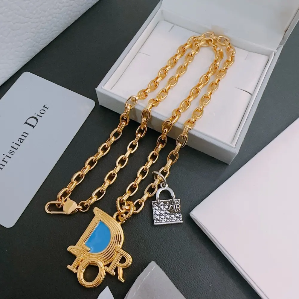 DIOR New Dior necklace Original goods New counter model