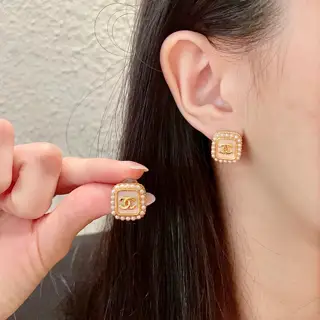 Chanel vintage earrings