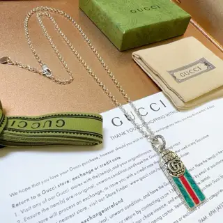 The latest Gucci necklace