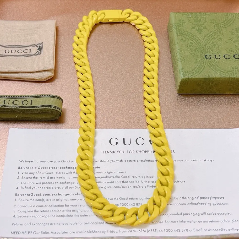 The latest Gucci necklace with a higher-end chain