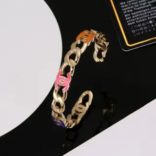 Chanel bracelet oil drop square hollow design