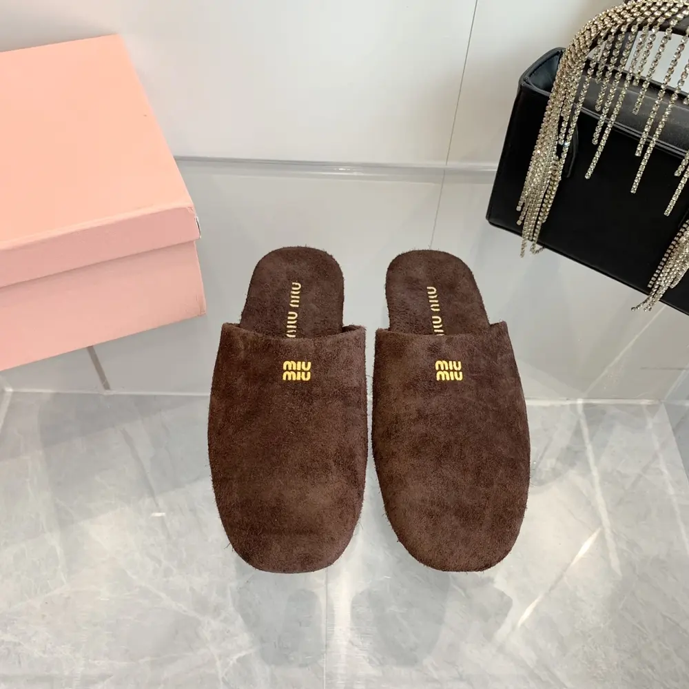Miu Miu Miu Mules Slippers Closed Toe Lambskin Half Slippers Zp Development Original