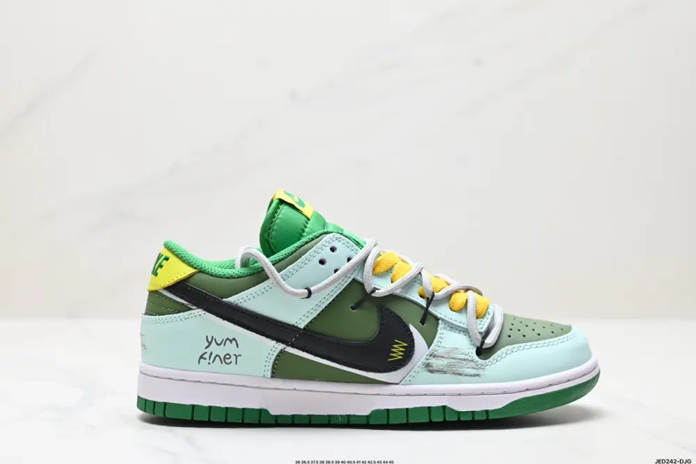 Nike SB Dunk Low Retro Dunk Series Retro Low-top Casual Sports Skateboard Shoes DV0833-300