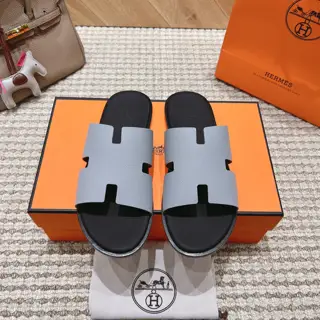 Hermès Colorblocked Hermès leather fabric