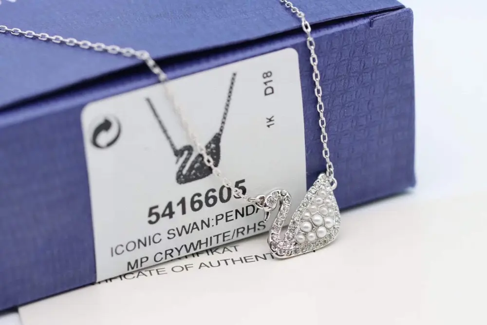 Swarovski Pearl Swan Necklace Small