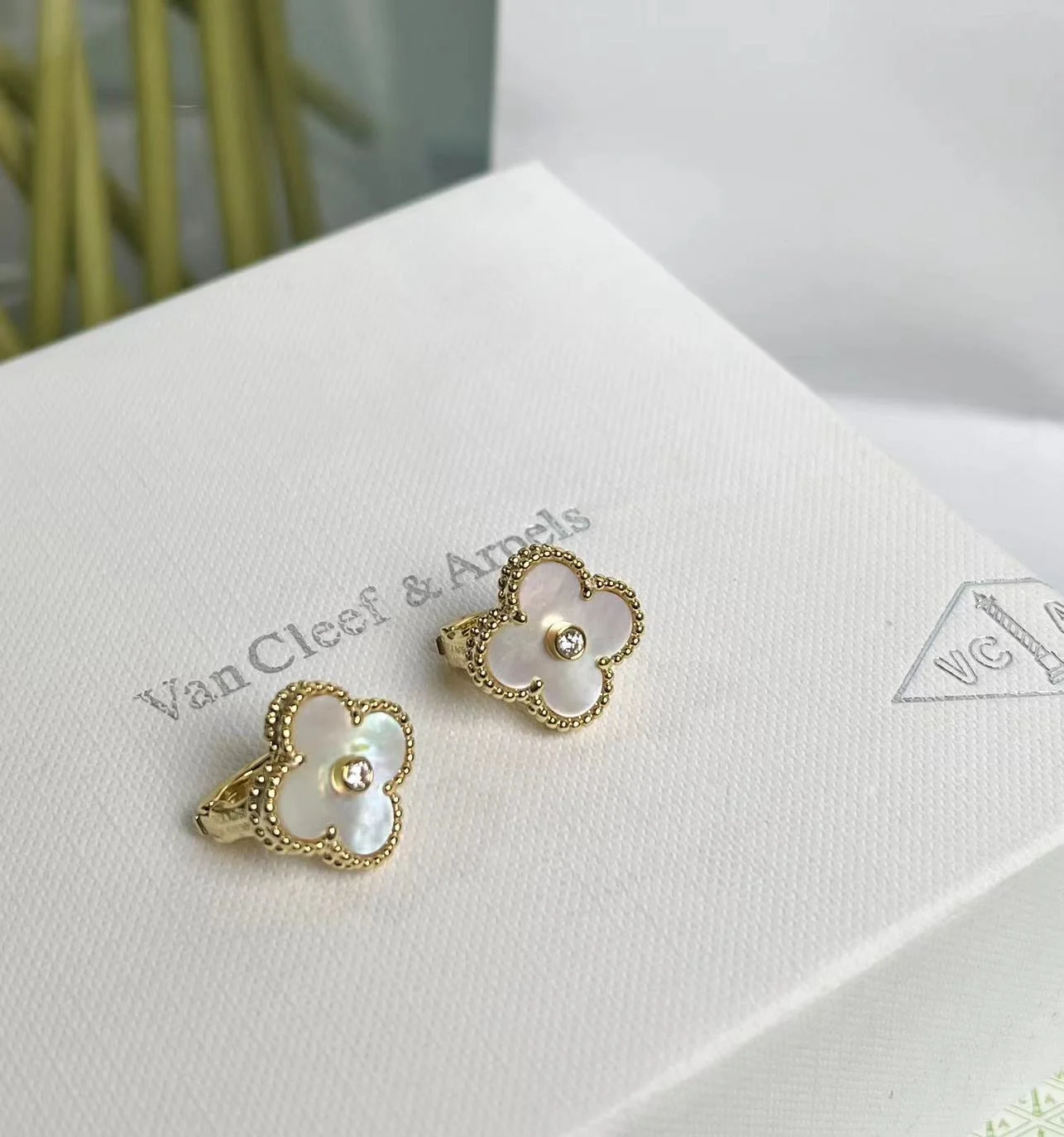Van Cleef & Arpels Four-leaf Clover Earrings