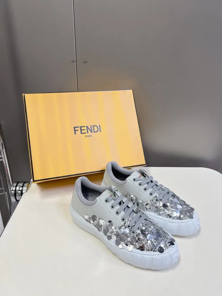 Fendi Spring and Summer Catwalk Sequined Casual Shoes