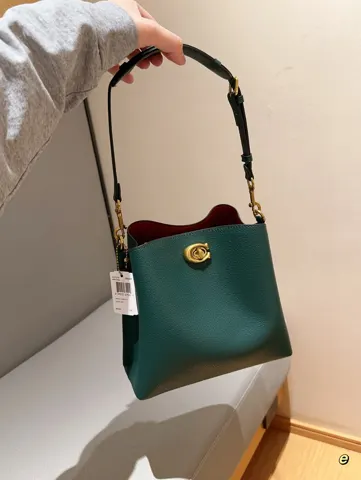COACH Tote