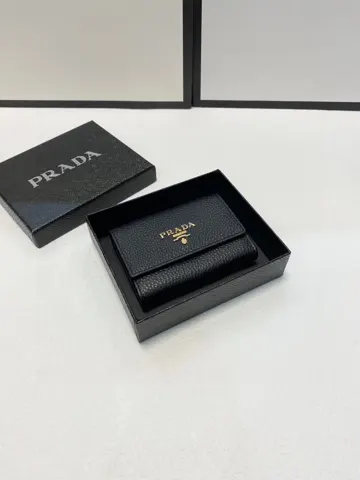 prada Card Holder