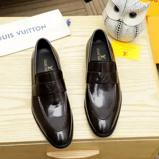 Louis Vuitton new men’s casual business leather shoes