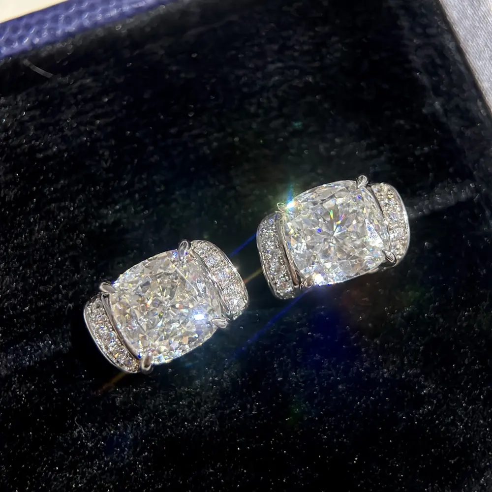 Chaumet New Square Diamond Earrings
