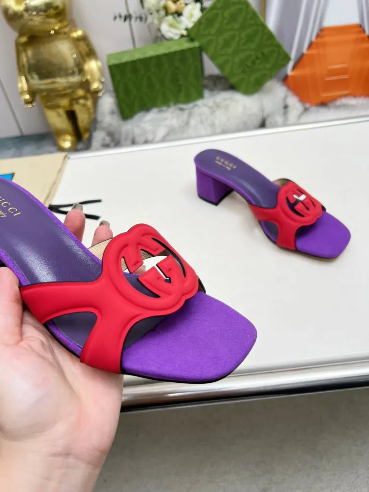 Gucci’s latest hot-selling model is now on sale Slippers