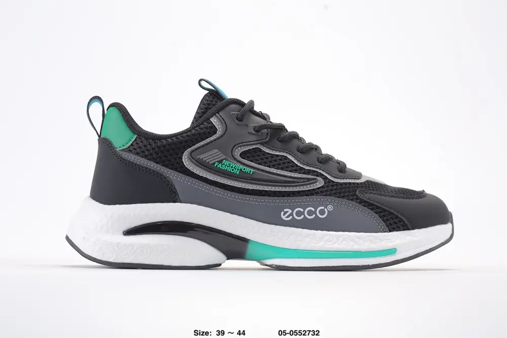 ECCO men’s versatile casual sneakers