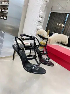 Valentino classic sandals with rivets