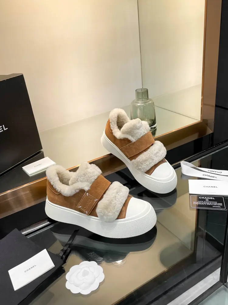 UGG women’s shoes sports original UGG sheep autumn and winter warm recommendation high