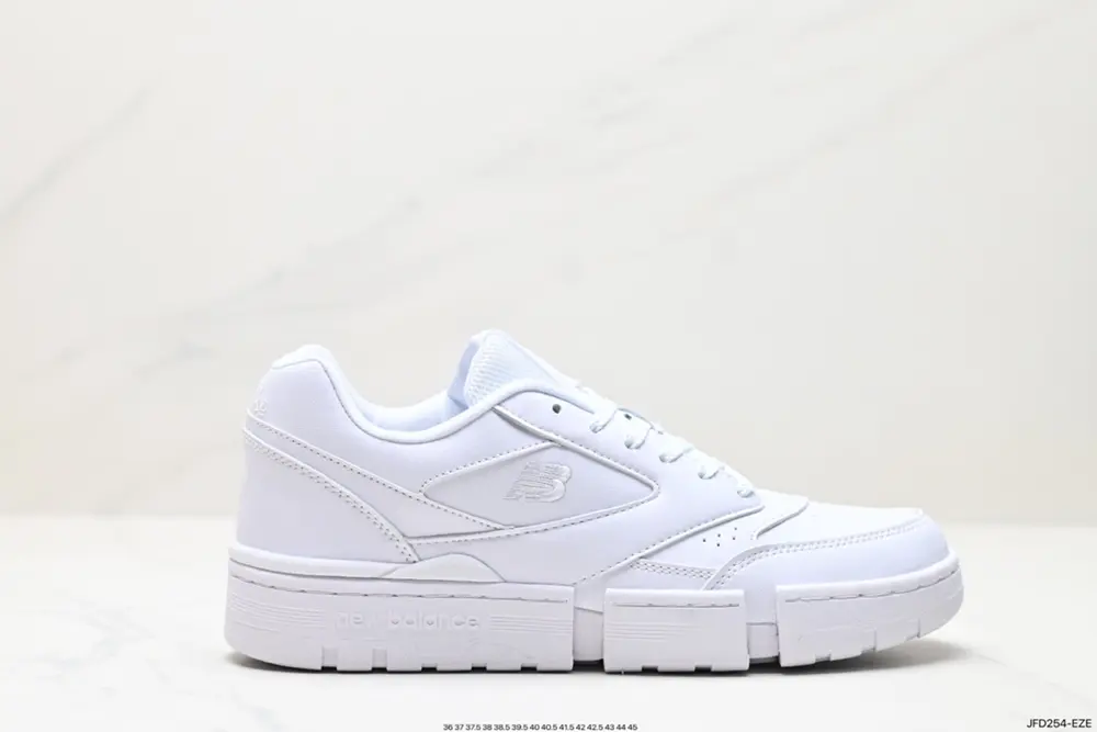 New Balance series of classic retro low-top casual sports basketball shoes actually started CTJSB1
