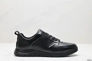 ECCO/ECCO sports running shoes/casual shoes The overall upper has clear and neat lines. It