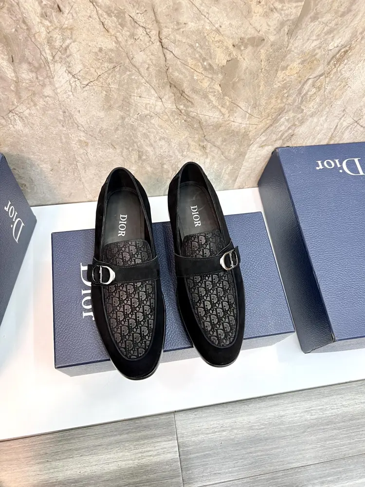 Dior TIMELESS Loafers This loafer embodies classic elegance