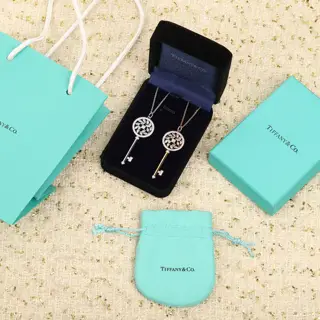 Tiffany key necklace