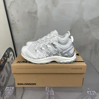 Salomon sports shoes