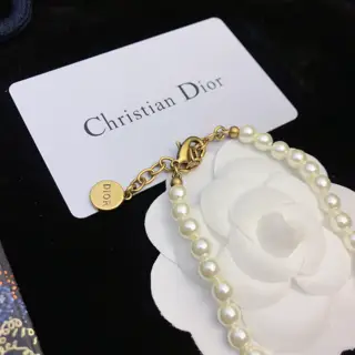 Dior letter necklace The same brass material as the counter