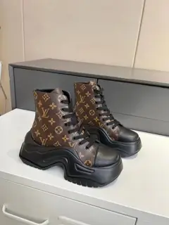 Louis Vuitton Heels