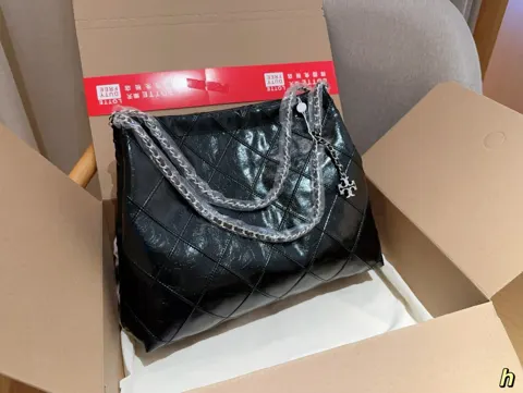 ToryBurch Tote