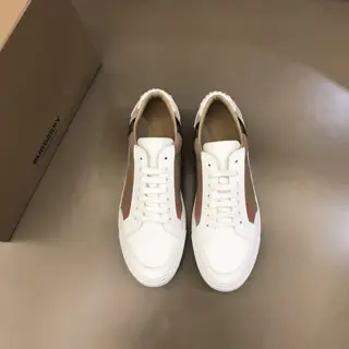Burberry’s classic low-top sneaker for men