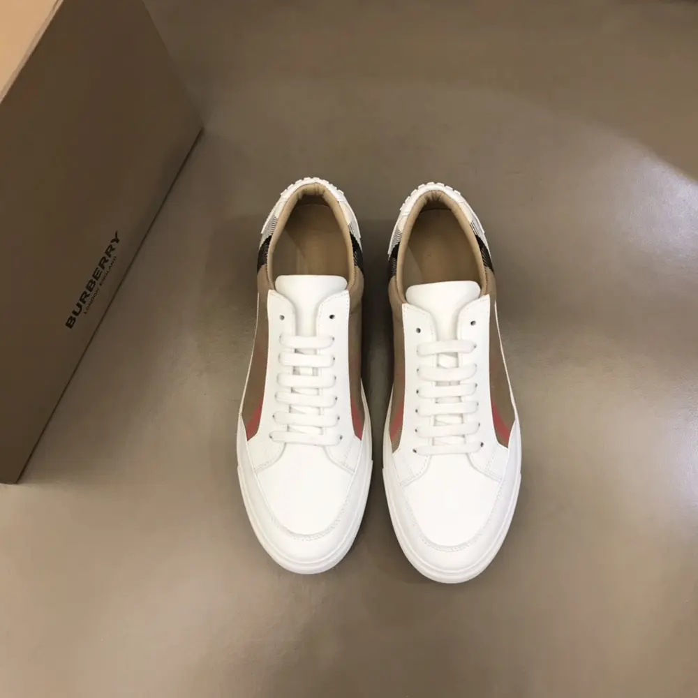 Burberry’s classic low-top sneaker for men