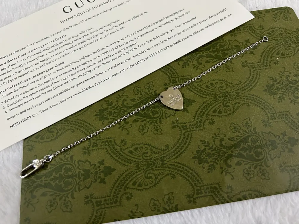 Gucci Heart Double Buckle Bracelet