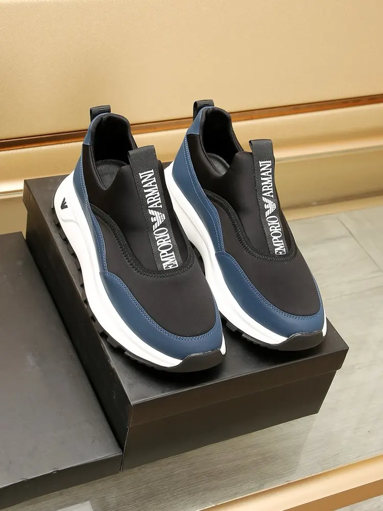 Armani fashionable men’s casual shoes Exquisite details