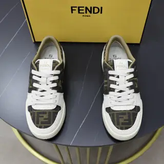Fendi casual sneakers