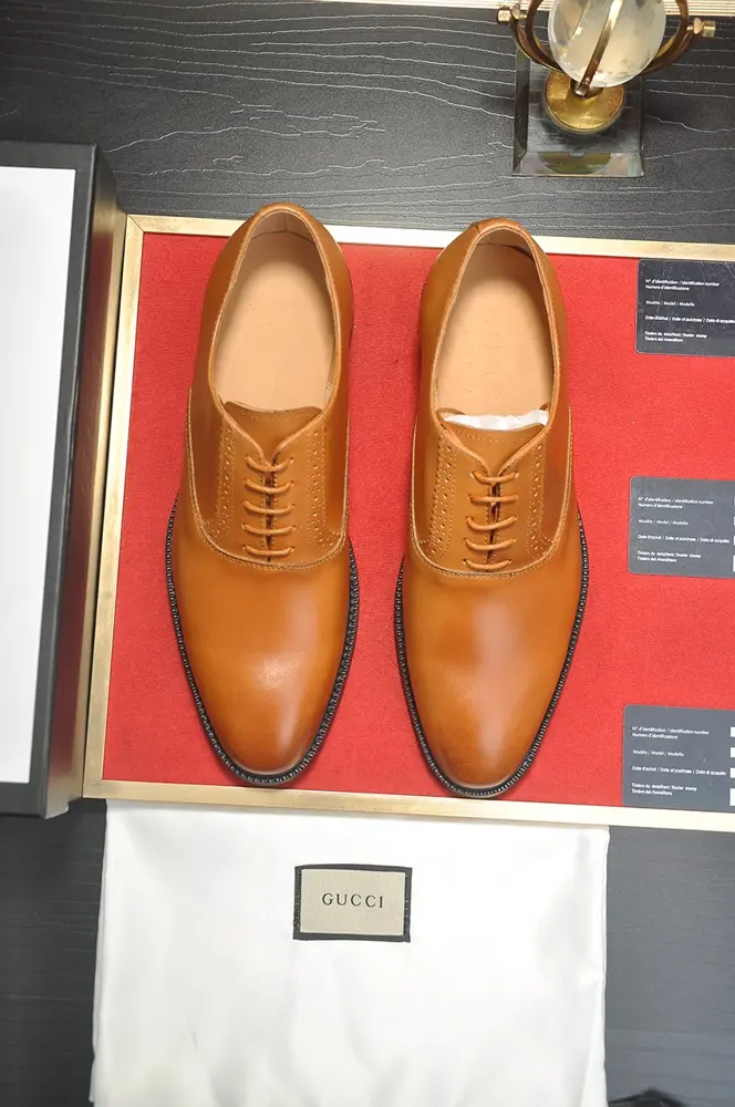 Gucci business leather shoes (full sheepskin lining) new models are here Original European