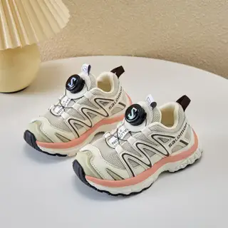 Salomon XT-Q series rotating button children’s shoes