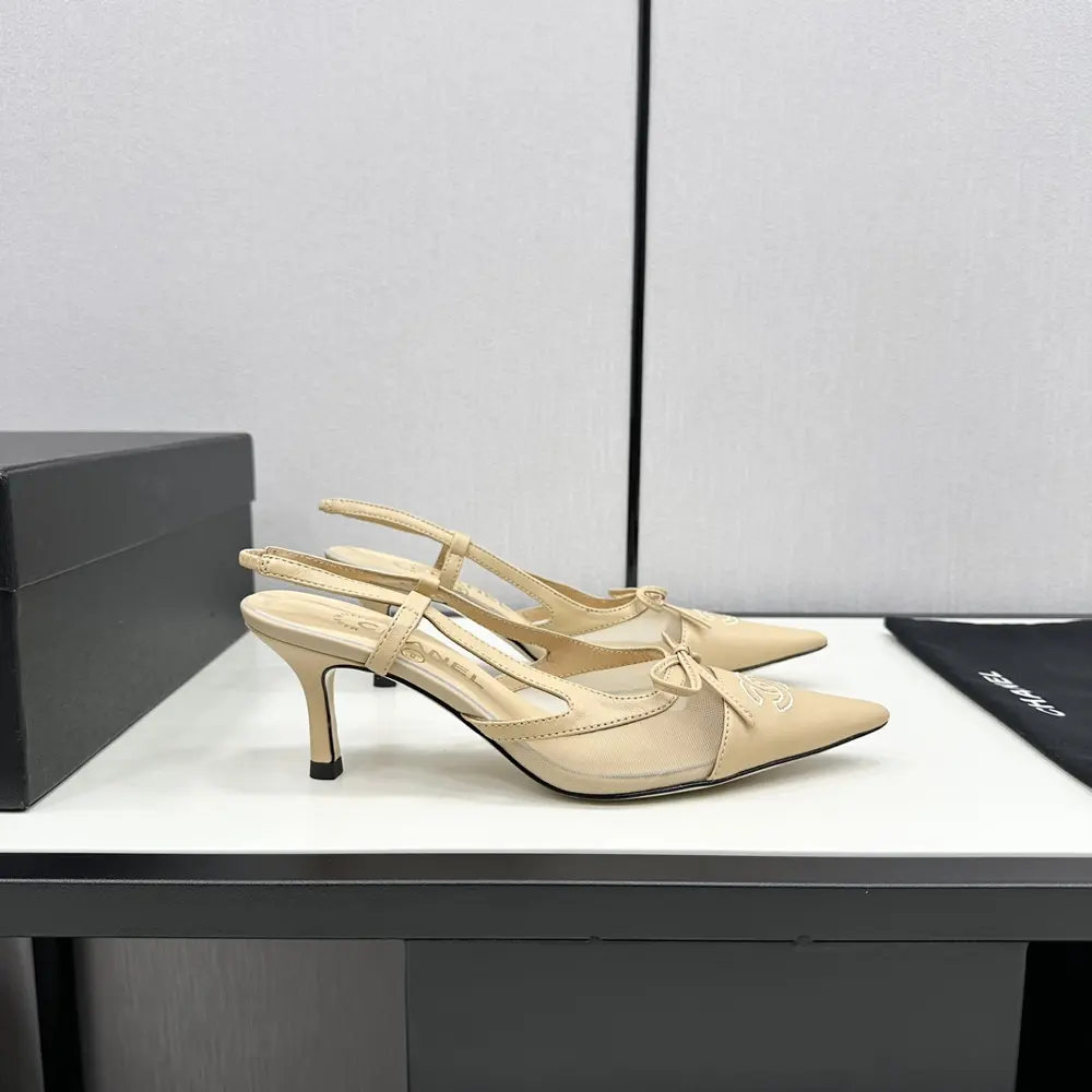 High version synchronized with Chanel official website Heels