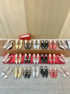 Top version VALENTINO Heels