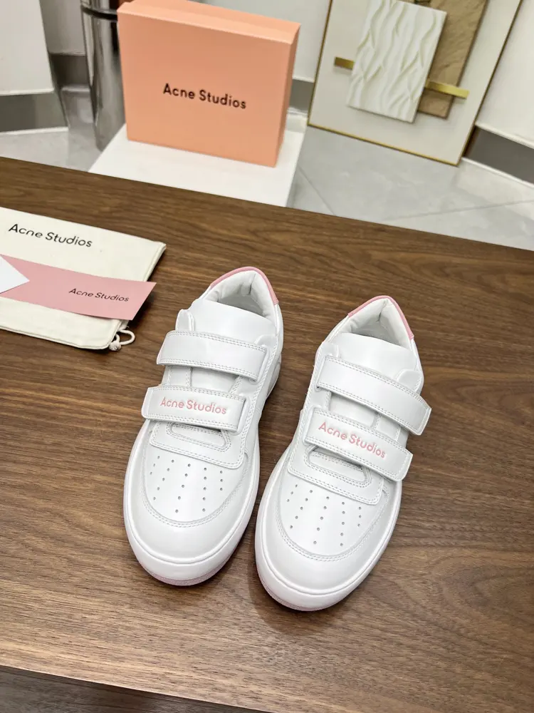 Acne Studios Velcro thick-soled white shoes are hot new
