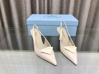 Prada new triangle buckle high-heeled sandals