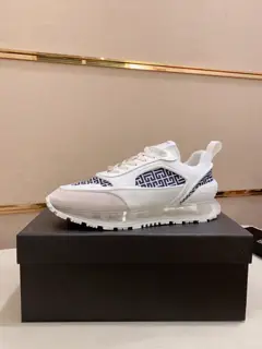 Balmain men’s lace-up casual sneakers