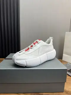 Prada men’s shoes are popular
