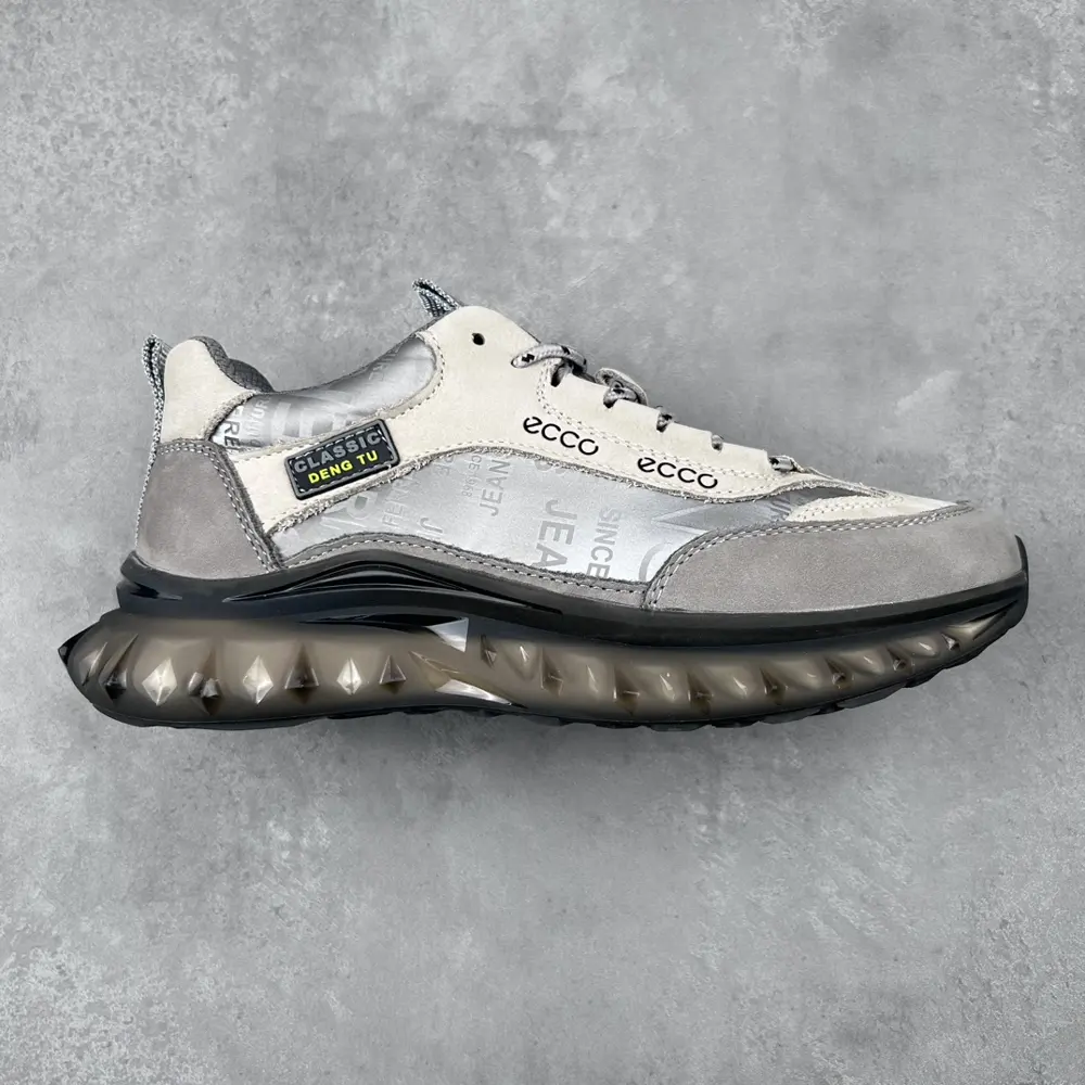ECCO versatile casual men’s shoes
