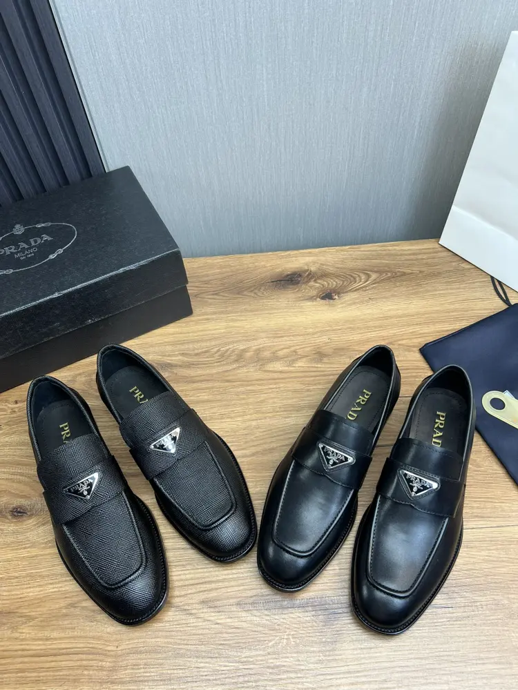 Prada men’s business casual leather shoes