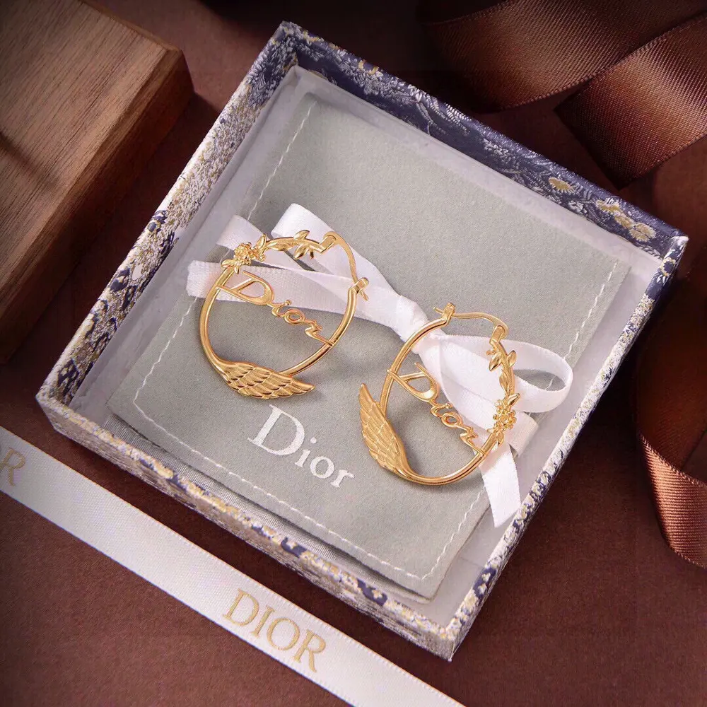 New product Original goods New DIOR Swan Earrings The same brass material as the counter